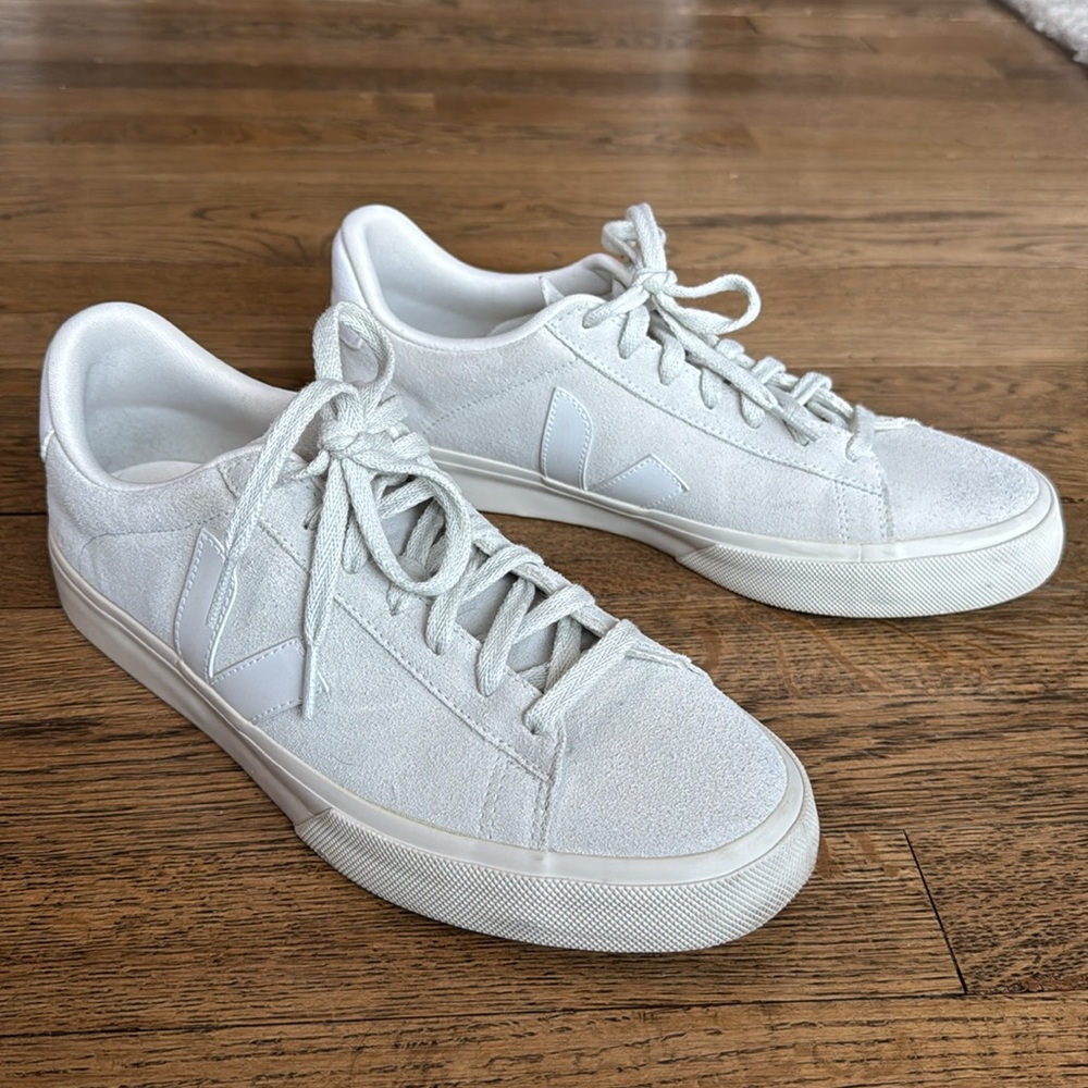 VEJA Campo Suede Sneakers, Natural White, Size US10/EUR43 - Picture 3 of 9